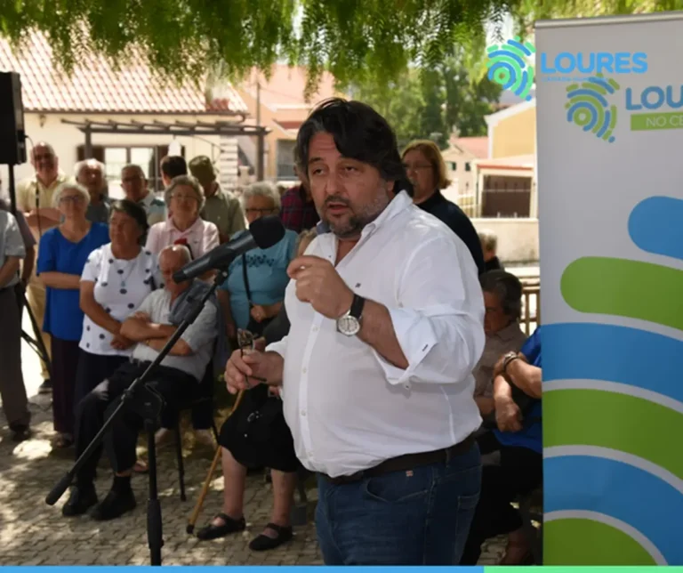 Loures | Entregue alvará de loteamento do Bairro da Fraternidade (Célula 3), em São João da Talha – “E vão 9”.